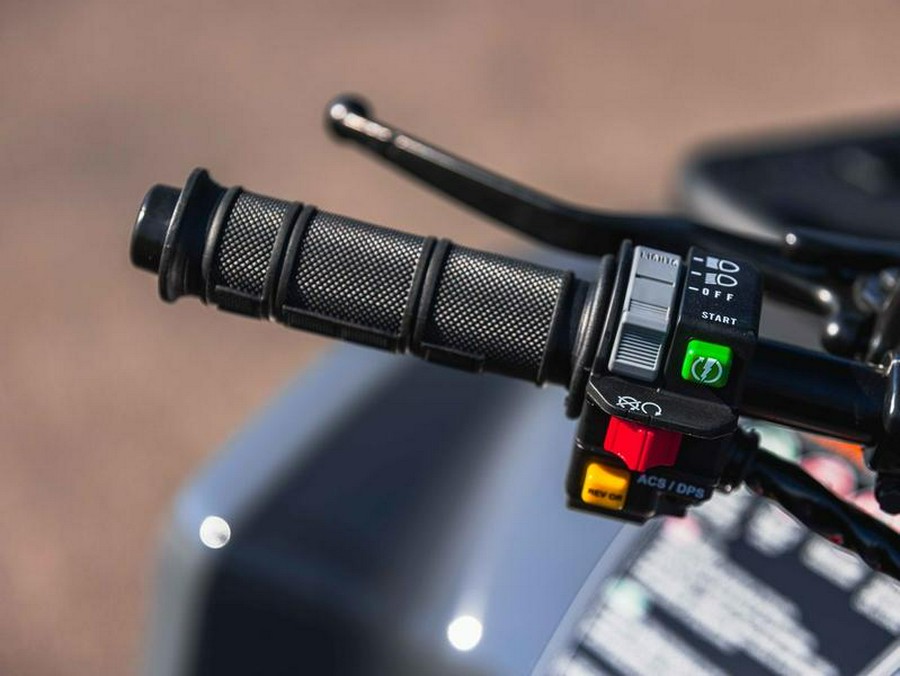 2026 Can-Am® Outlander DPS 700