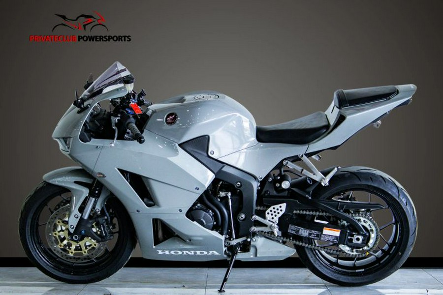 2025 Honda CBR600RR