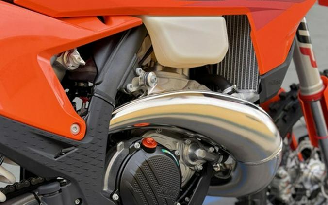 2027 KTM XC 300 W