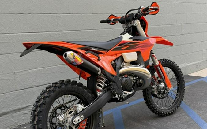 2027 KTM XC 300 W