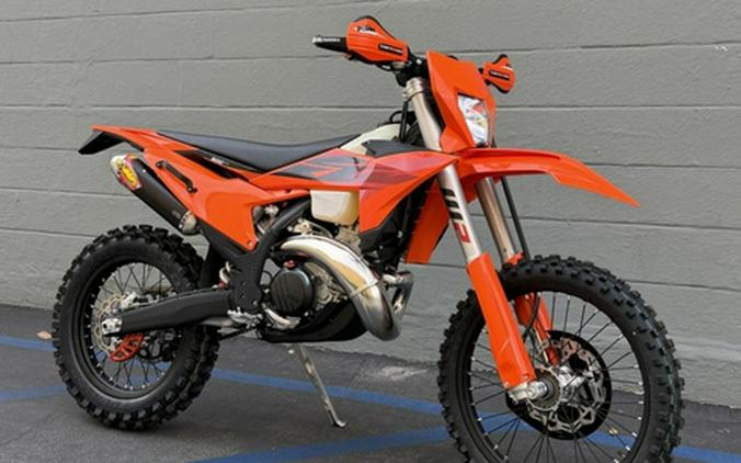 2027 KTM XC 300 W