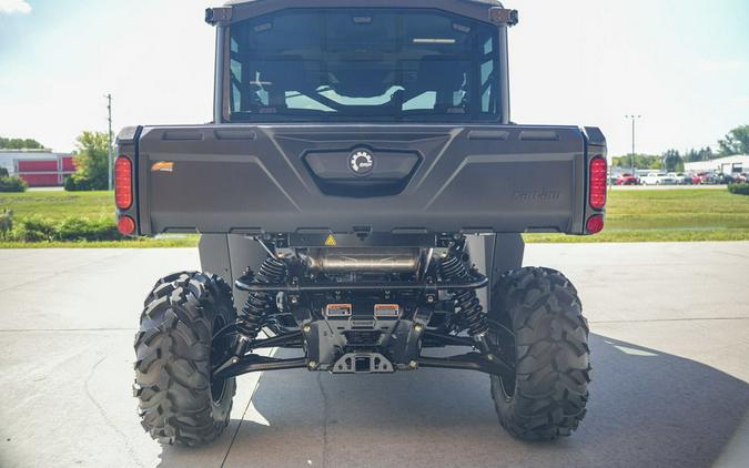 2027 Can-Am® Defender MAX DPS CAB HD10 Dolomite Grey