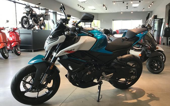 2024 CFMOTO 450NK