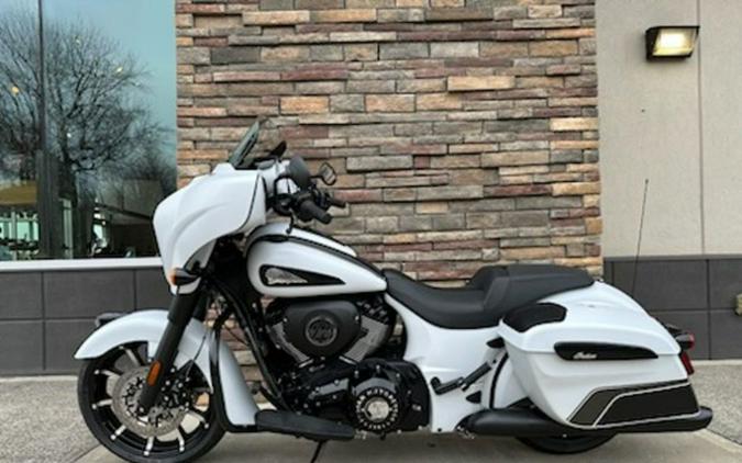 2024 Indian Chieftain Dark Horse w/Powerband Audio Pkg Ghost