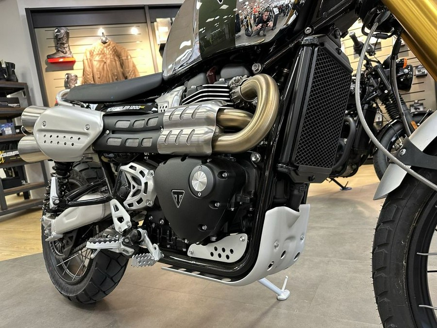 2023 Triumph Scrambler 1200 XE Chrome Edition Brooklands Green