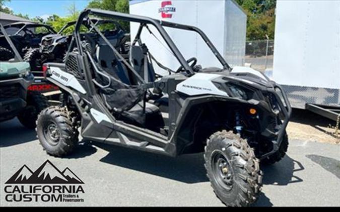 2023 Can-Am Maverick Trail 700