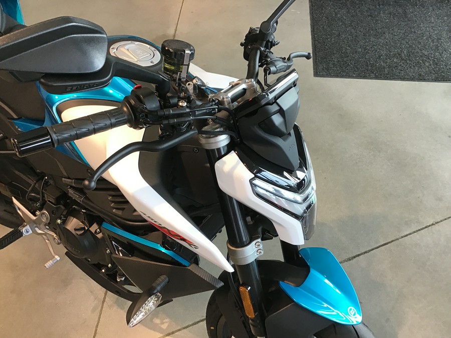 2024 CFMOTO 450NK