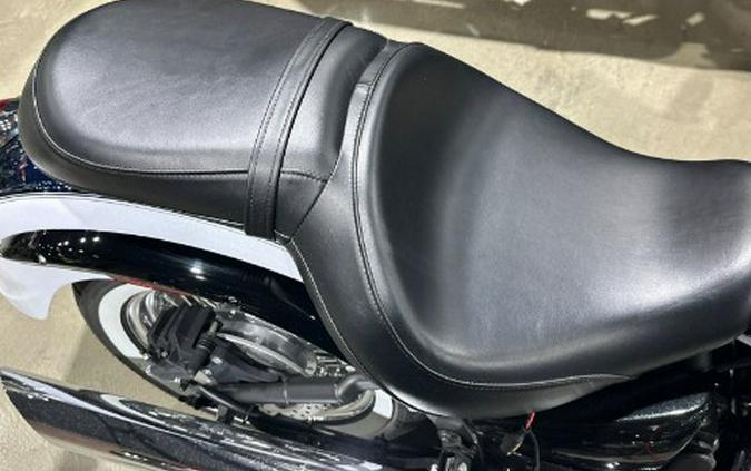 2026 Kawasaki Vulcan® 900 Classic