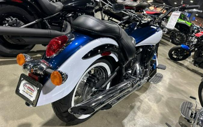 2026 Kawasaki Vulcan® 900 Classic