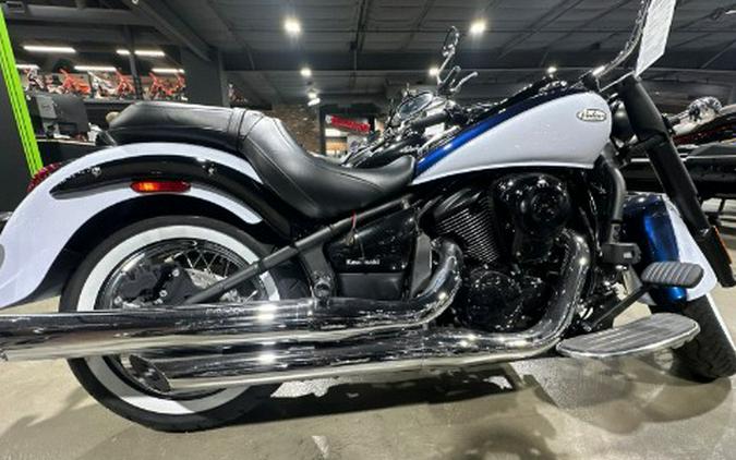 2026 Kawasaki Vulcan® 900 Classic