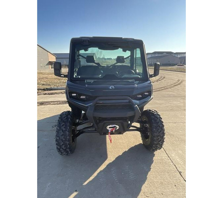 2026 Can-Am® Defender HD11 XT Cab Black