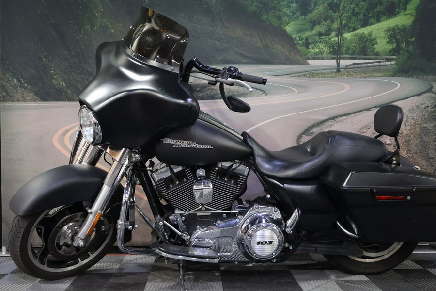 2011 Harley-Davidson® FLHX103 - Street Glide® PowerPak