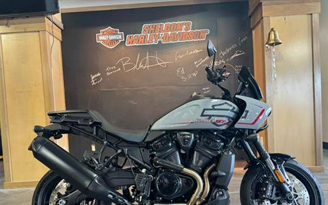 2025 Harley-Davidson Pan America® 1250 ST