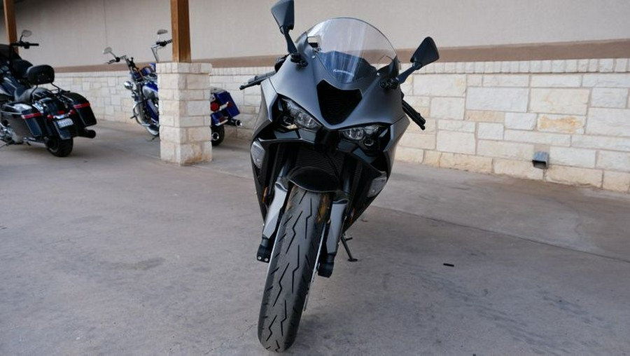 New 2026 KAWASAKI NINJA ZX6R ABS