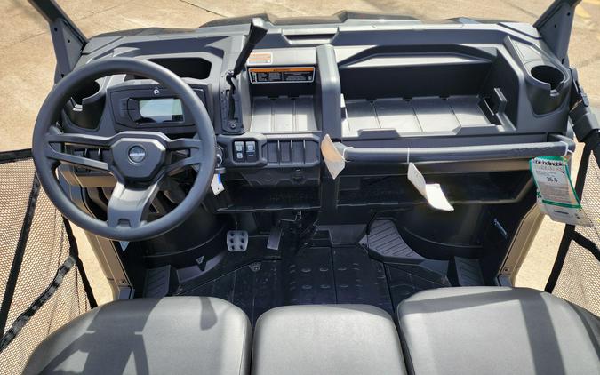 2025 Can-Am DEFENDER MAX DPS 62 HD9