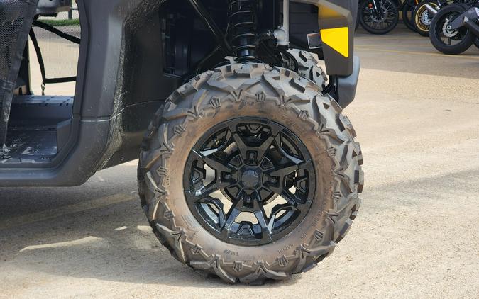 2025 Can-Am DEFENDER MAX DPS 62 HD9