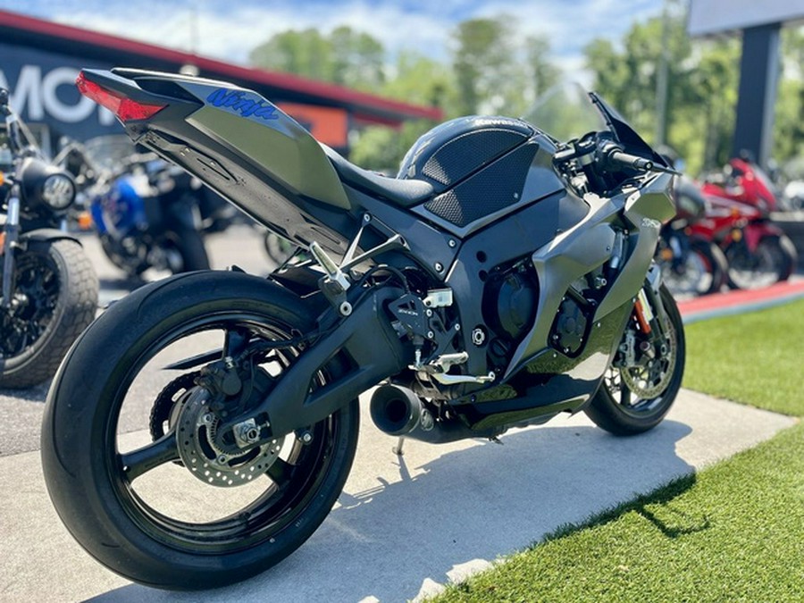 2023 Kawasaki Ninja ZX-10R KRT Edition