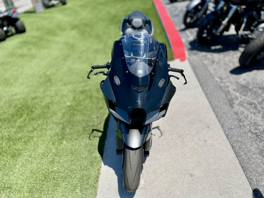 2023 Kawasaki Ninja ZX-10R KRT Edition