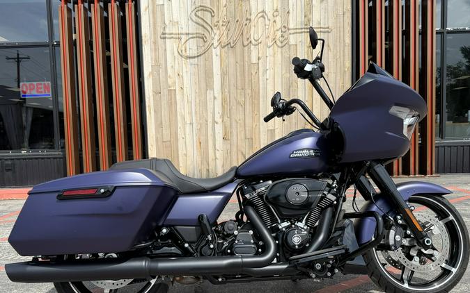 2025 Harley-Davidson® Road Glide® Purple Abyss Denim - Black Finish