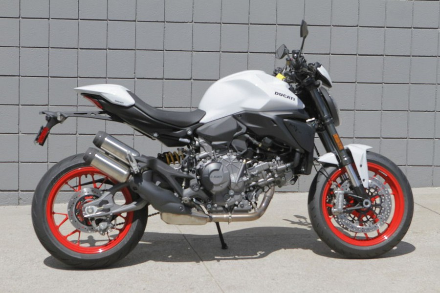 2026 Ducati Monster 896+