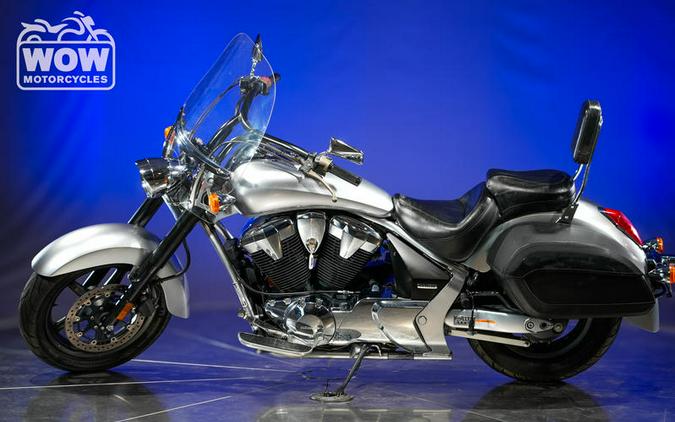 2013 Honda® VT1300CT VT13CT INTERSTATE