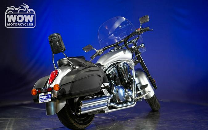 2013 Honda® VT1300CT VT13CT INTERSTATE