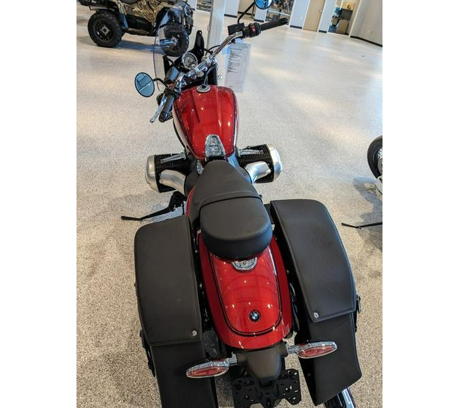 2023 BMW R 18 Classic Mars Red Metallic