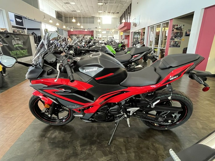 2024 Kawasaki Ninja® 500 SE ABS