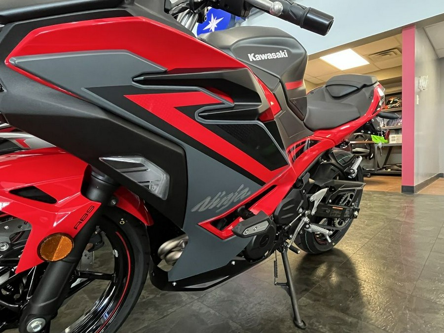 2024 Kawasaki Ninja® 500 SE ABS