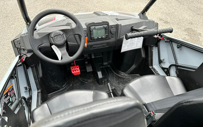 2024 Polaris RZR 200 EFI