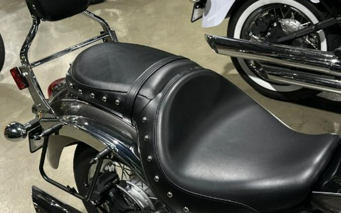2026 Kawasaki Vulcan® 900 Classic LT