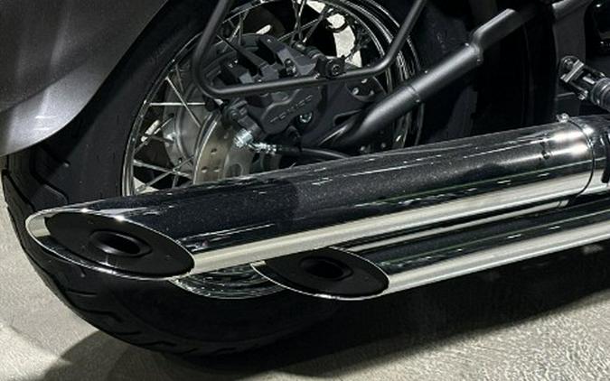 2026 Kawasaki Vulcan® 900 Classic LT