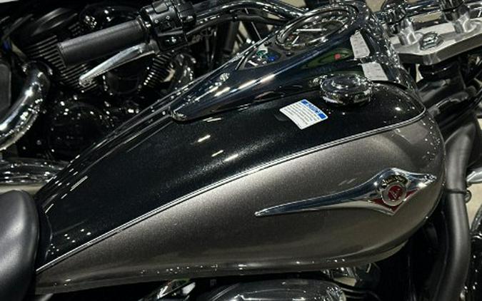2026 Kawasaki Vulcan® 900 Classic LT