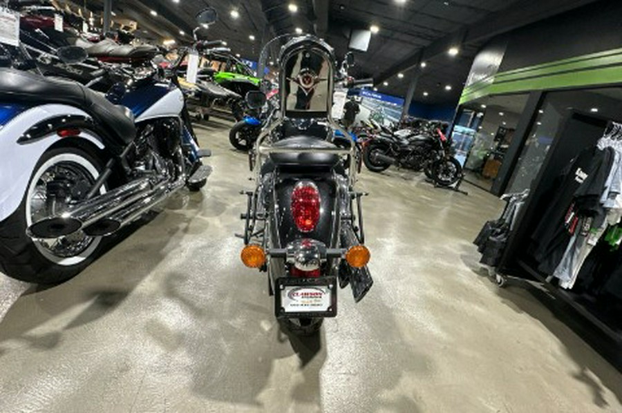 2026 Kawasaki Vulcan® 900 Classic LT