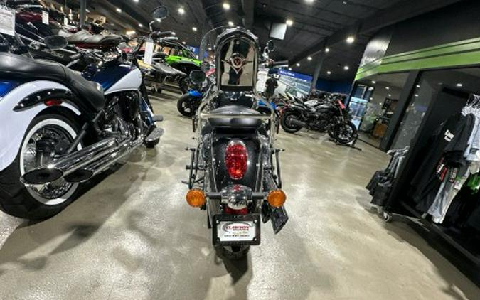 2026 Kawasaki Vulcan® 900 Classic LT