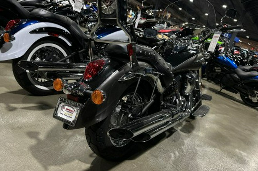 2026 Kawasaki Vulcan® 900 Classic LT