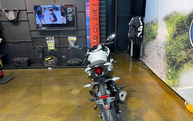 2026 CFMOTO 300SS