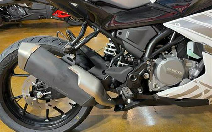 2026 CFMOTO 300SS