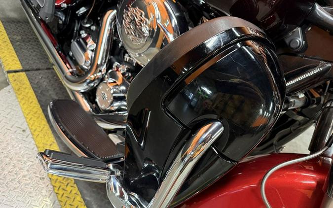2012 Harley-Davidson Touring FLHR - Road King