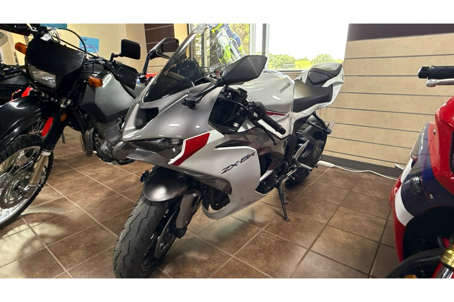 2024 636 - Kawasaki