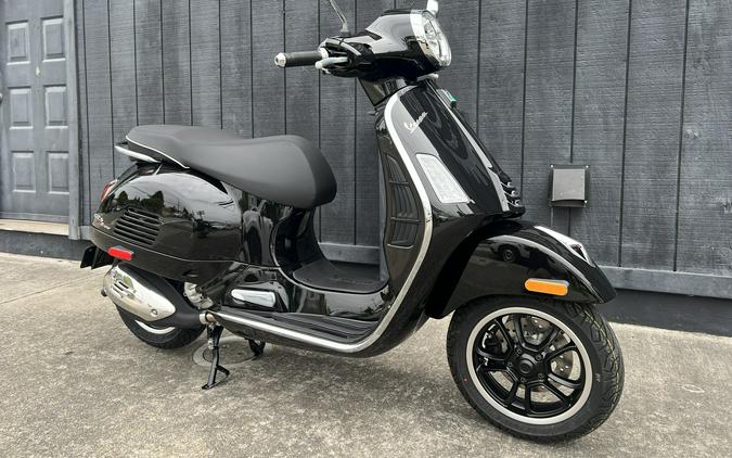 2027 Vespa GTS 310 Super