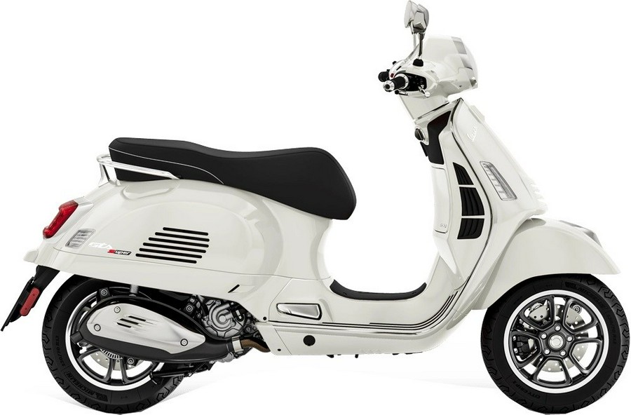 2023 Vespa GTS Super 300 Bianco Innocente