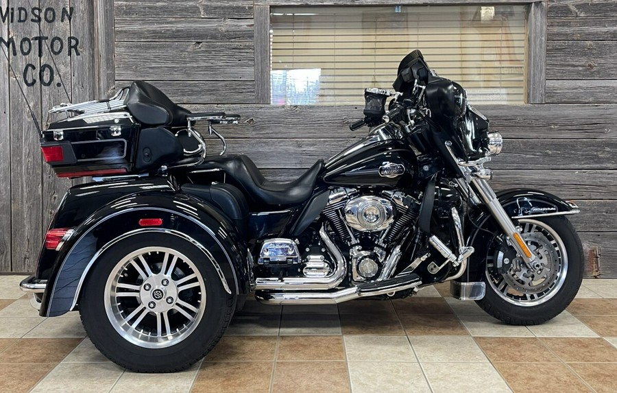 2011 Harley-Davidson Tri Glide Ultra Classic® Vivid Black