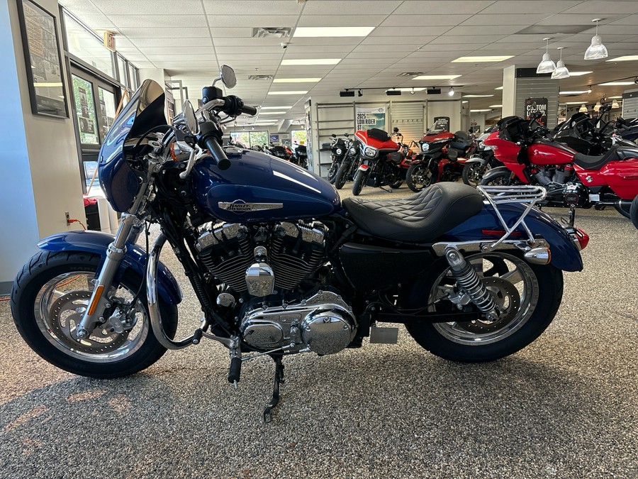 2016 Harley-Davidson Sportster® 1200 Custom