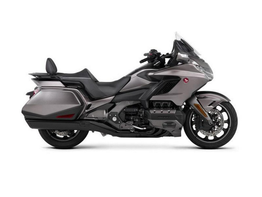 2018 Honda® Gold Wing Matte Majestic Silver