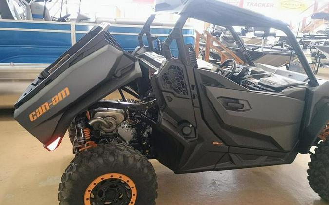 2026 Can-Am® Commander XT-P 1000R