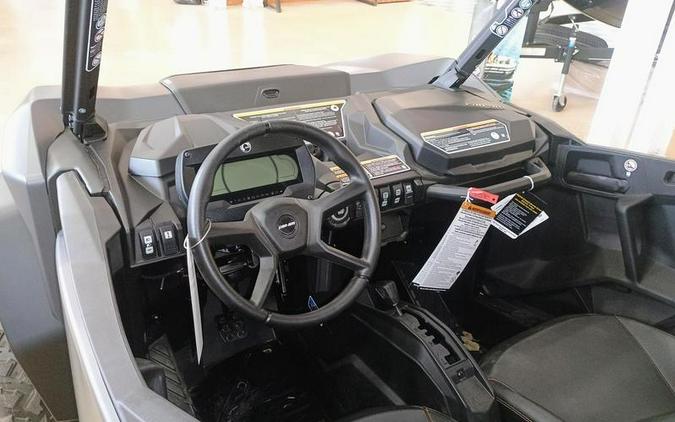 2026 Can-Am® Commander XT-P 1000R