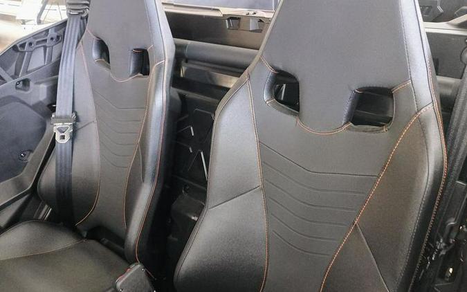 2026 Can-Am® Commander XT-P 1000R