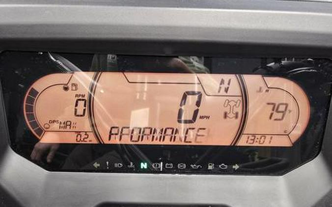 2026 Can-Am® OUTLANDER MAX BACKCOUNTRY 1R