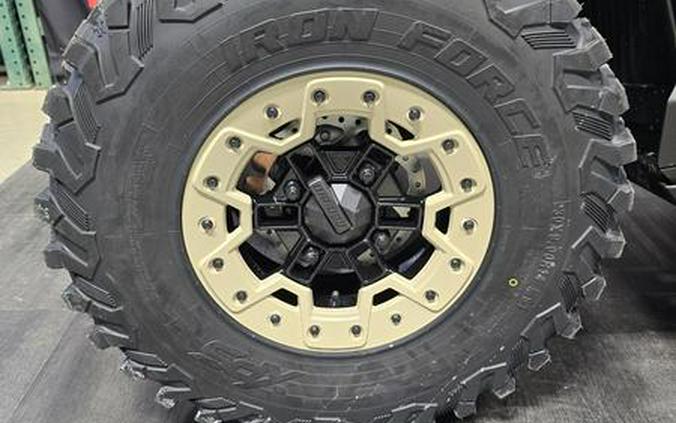 2026 Can-Am® OUTLANDER MAX BACKCOUNTRY 1R